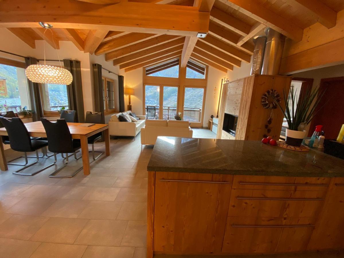 Chalet Conthey Zermatt Exterior photo